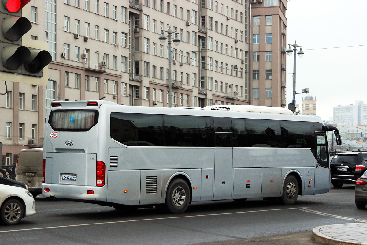 Moscow, Hyundai Universe Space Luxury # С 435 ОО 77