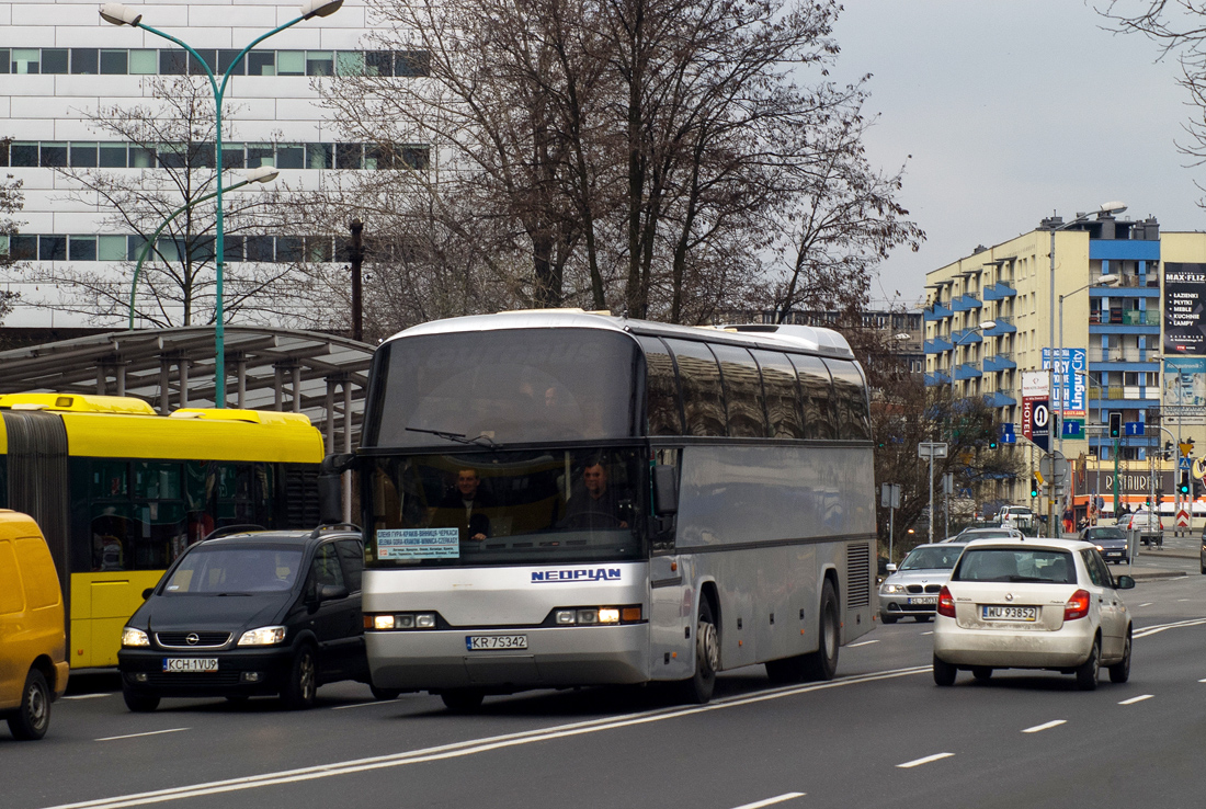 Cracow, Neoplan N116 Cityliner # KR 7S342