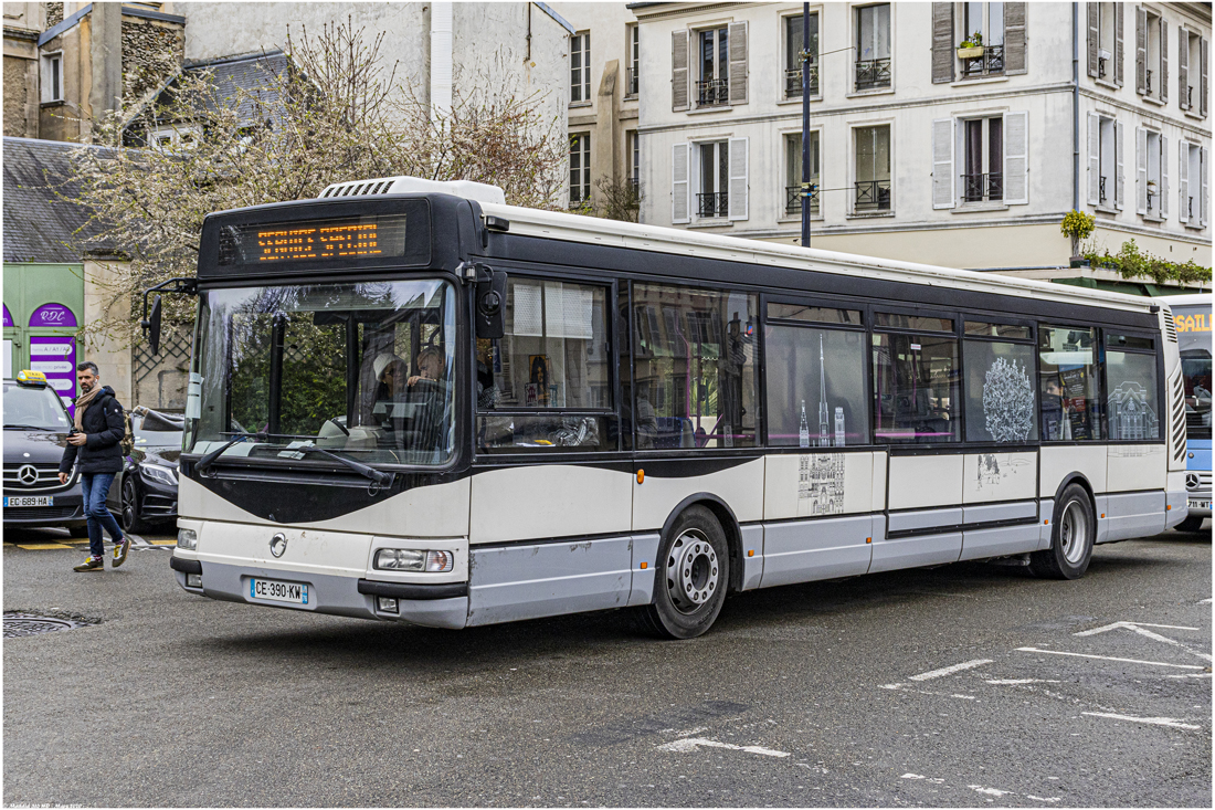 Pontoise, Irisbus Agora S č. 105