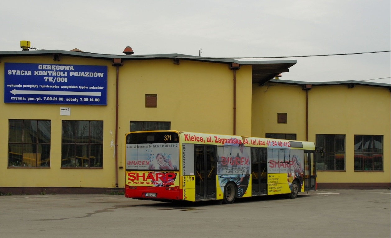 Kielce, Solaris Urbino III 12 # 371