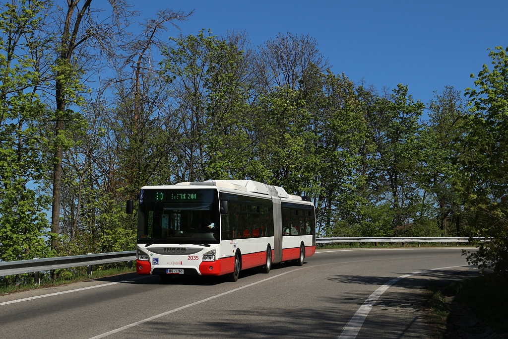 Brno, IVECO Urbanway 18M CNG # 2035