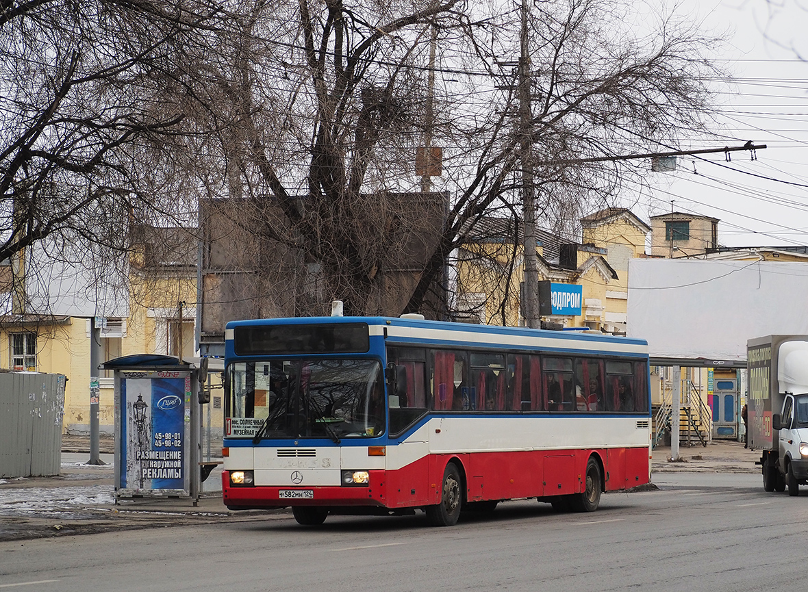Saratov, Mercedes-Benz O405 # Р 582 МН 124