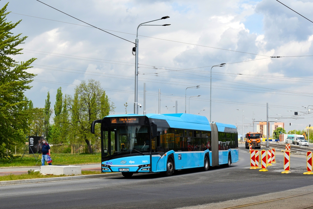 Ostrava, Solaris Urbino IV 18 CNG # 7871