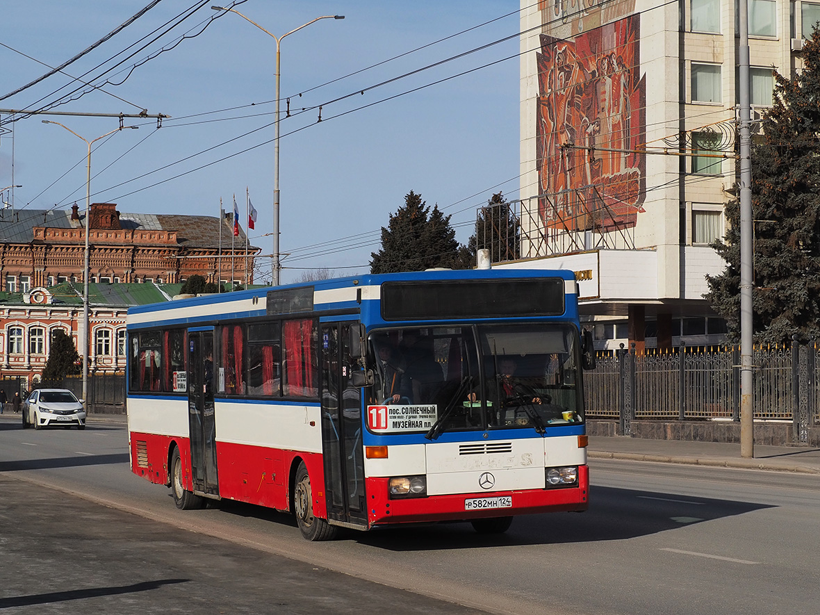 Saratov, Mercedes-Benz O405 # Р 582 МН 124