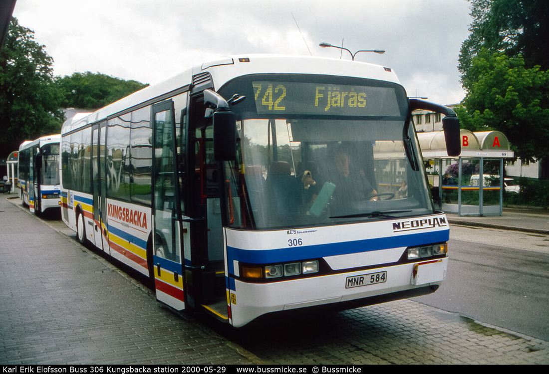 Хальмстад, Neoplan N3016 Regioliner № 306