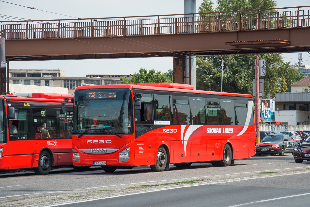 Bratislava, IVECO Crossway Line 12M č. BL-033JB