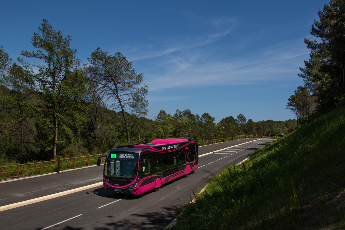 Grasse, IVECO Crealis 12M CNG # 802