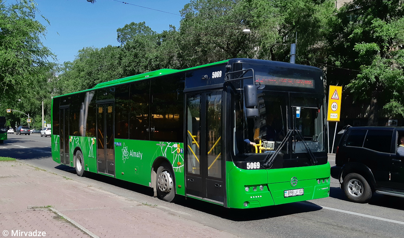 Almaty, Golden Dragon XML6125CR # 5069