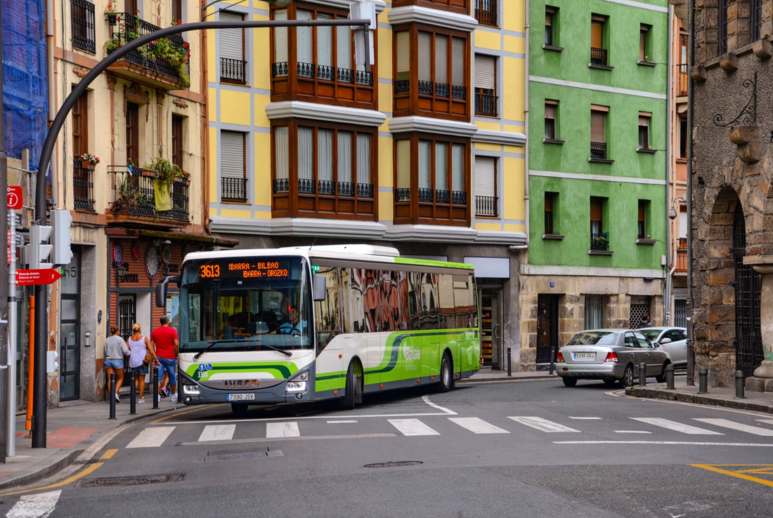 Bilbao, IVECO Crossway LE Line 13M # 3308