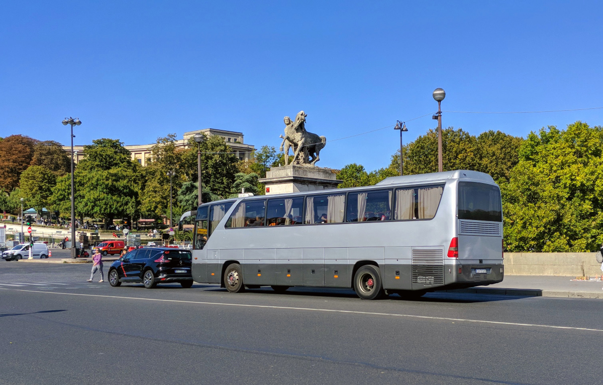 Zagreb, Mercedes-Benz O350-15RHD Tourismo I # ZG 7916-HB
