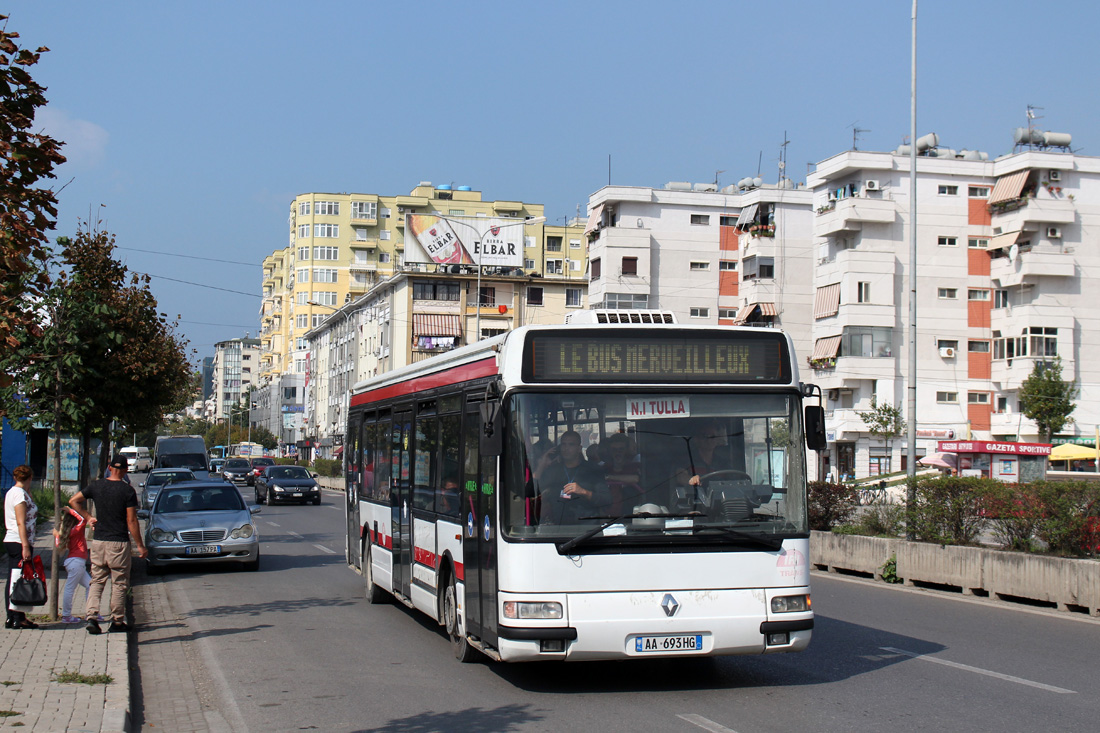 Durrësi, Renault Agora S # AA-693HG
