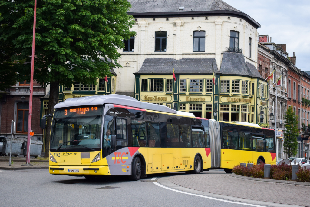 Charleroi, Van Hool New AG300 № 7142