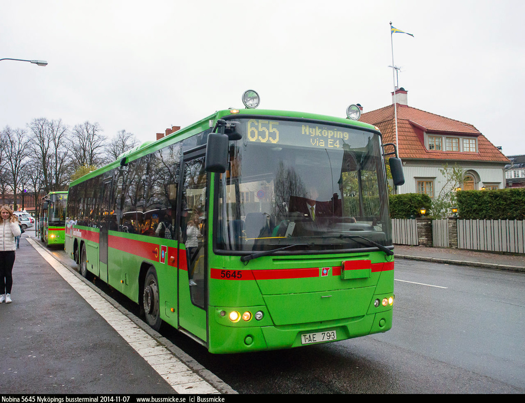 Nyköping, Volvo 8700LE # 5645