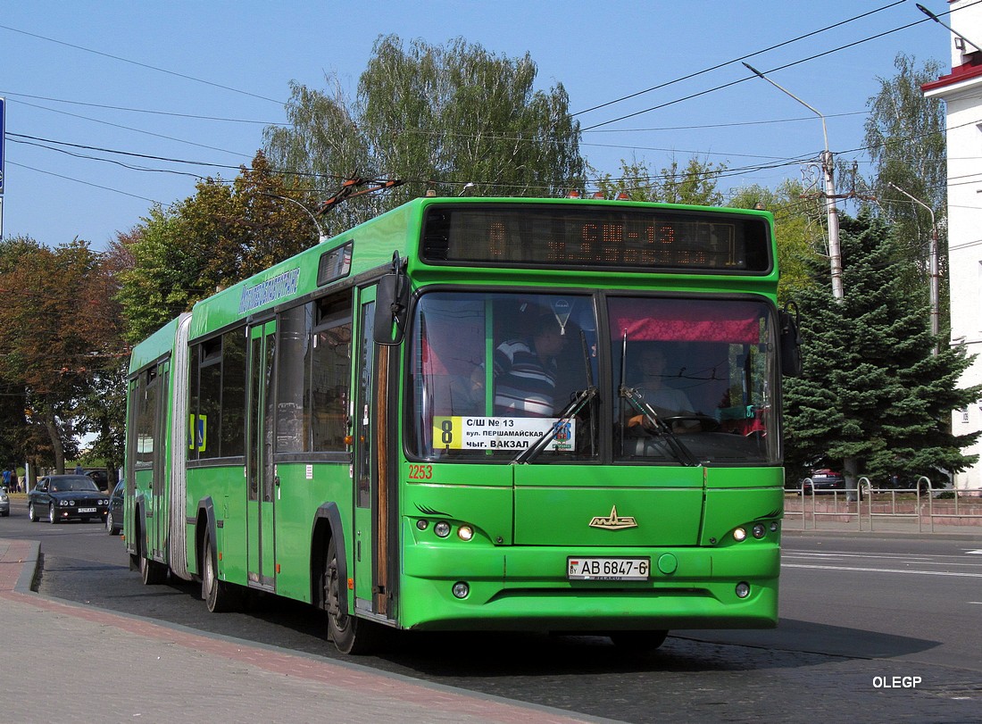 Mogilev, МАЗ-105.465 nr. 2253