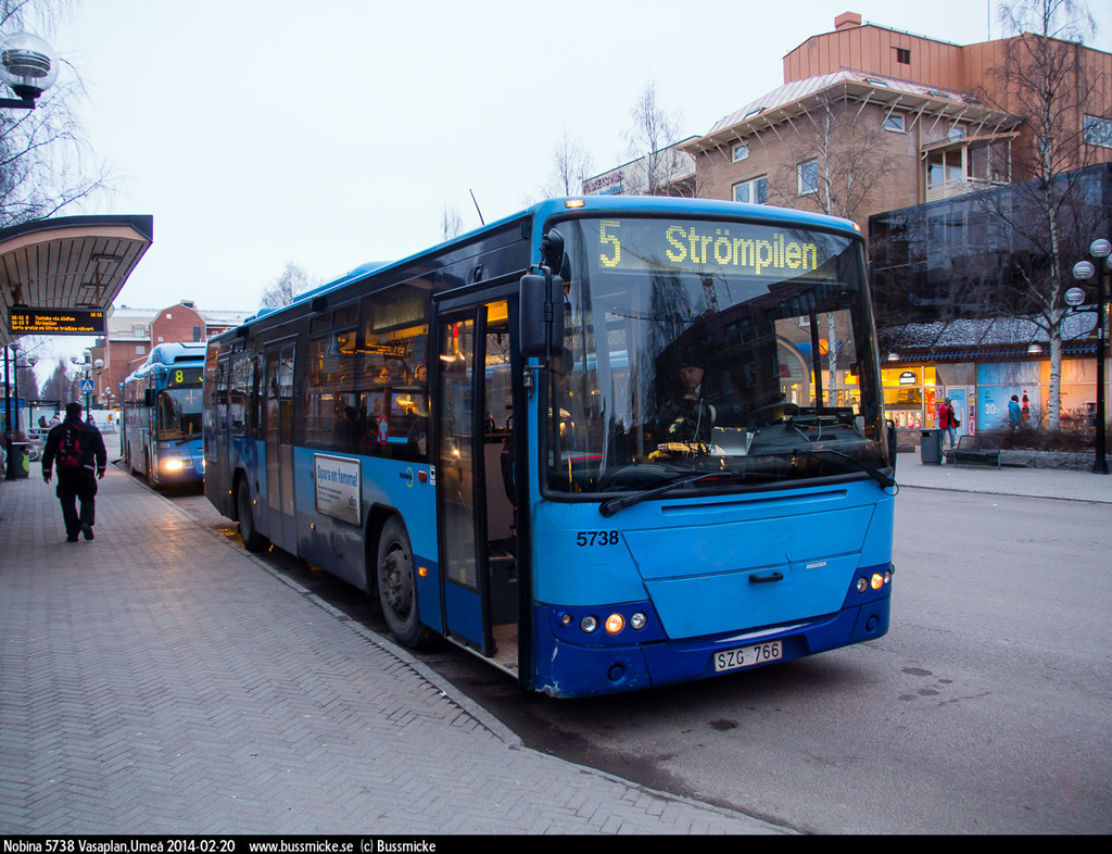 Umeå, Volvo 8700LE No. 5738