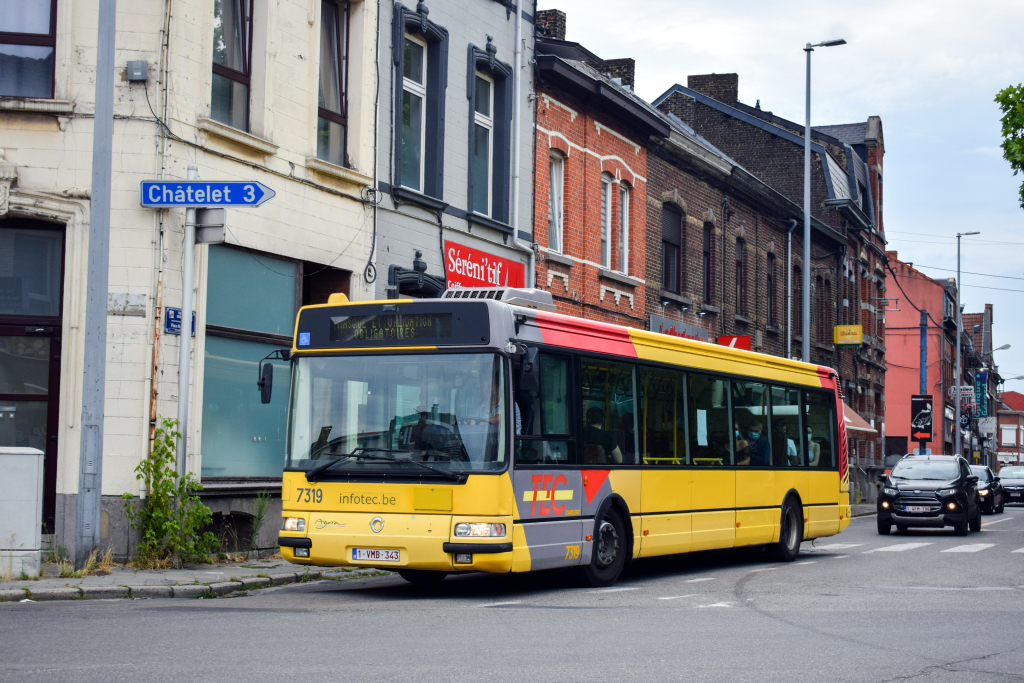 Charleroi, Irisbus Agora S Nr. 7319