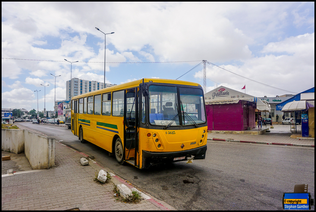 Tunis, Alpha Bus # C5613