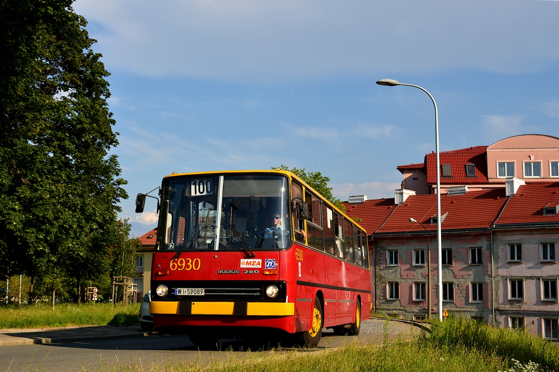 Warsaw, Ikarus 260.73A # 6930