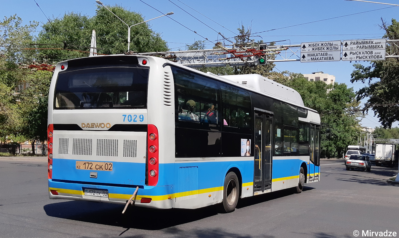 Almaty, Daewoo GDW6126CNG (СемАЗ) č. 7029