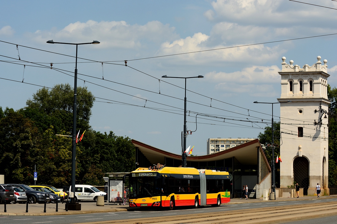 Warsaw, Solaris Urbino IV 18 electric č. 5922