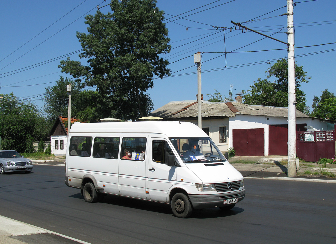 Tiraspol, Mercedes-Benz Sprinter 412D nr. Т 288 ОС