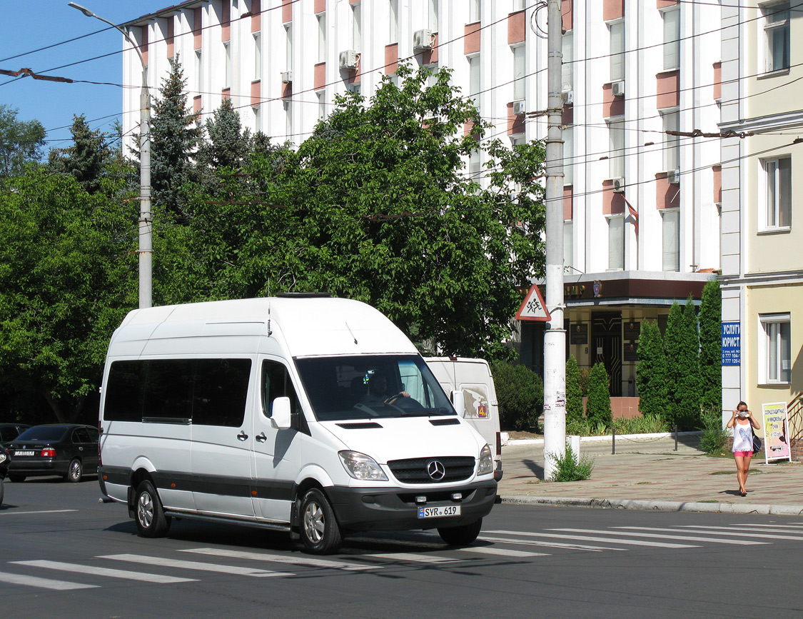 Chisinau, Mercedes-Benz Sprinter 315CDI # SYR 619