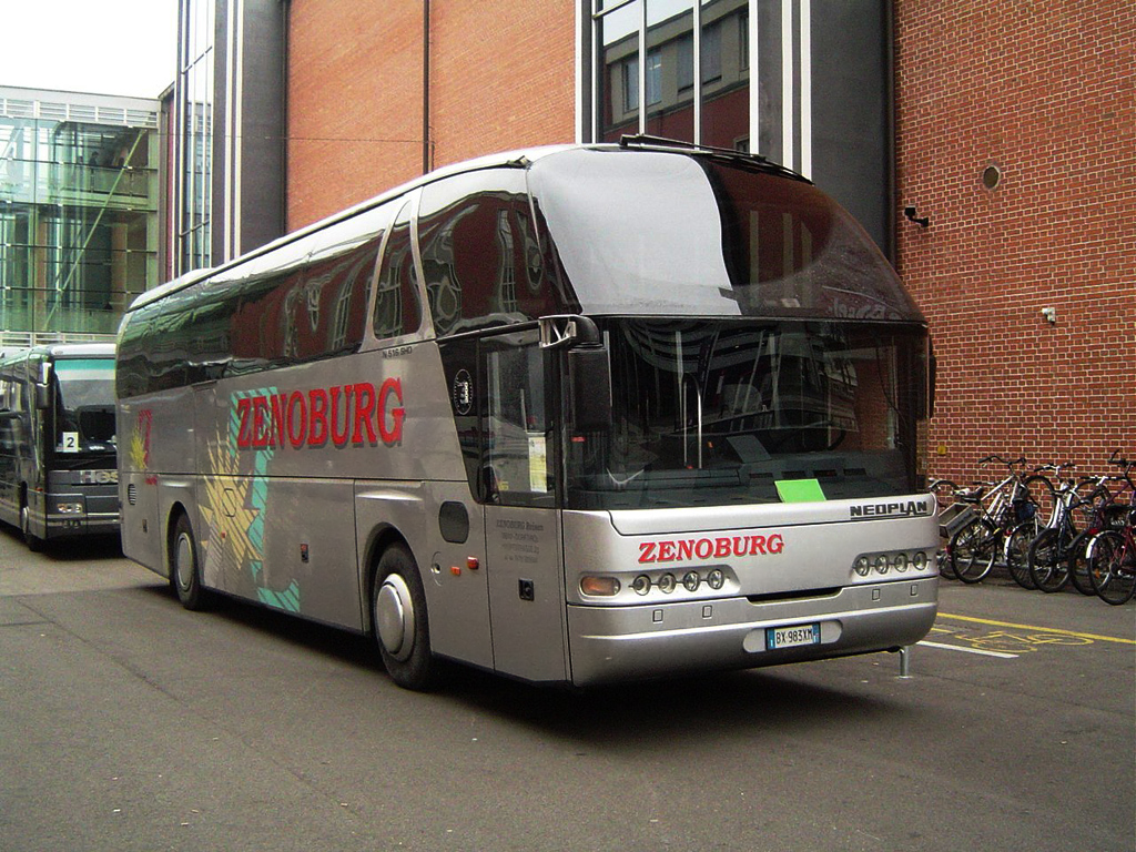 Bolzano, Neoplan N516SHD Starliner # BX-983XM