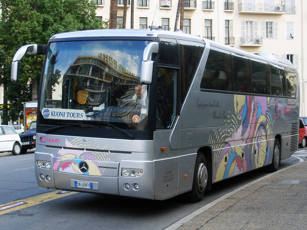 Pavia, Mercedes-Benz O350-15RHD Tourismo I # CN-409FX