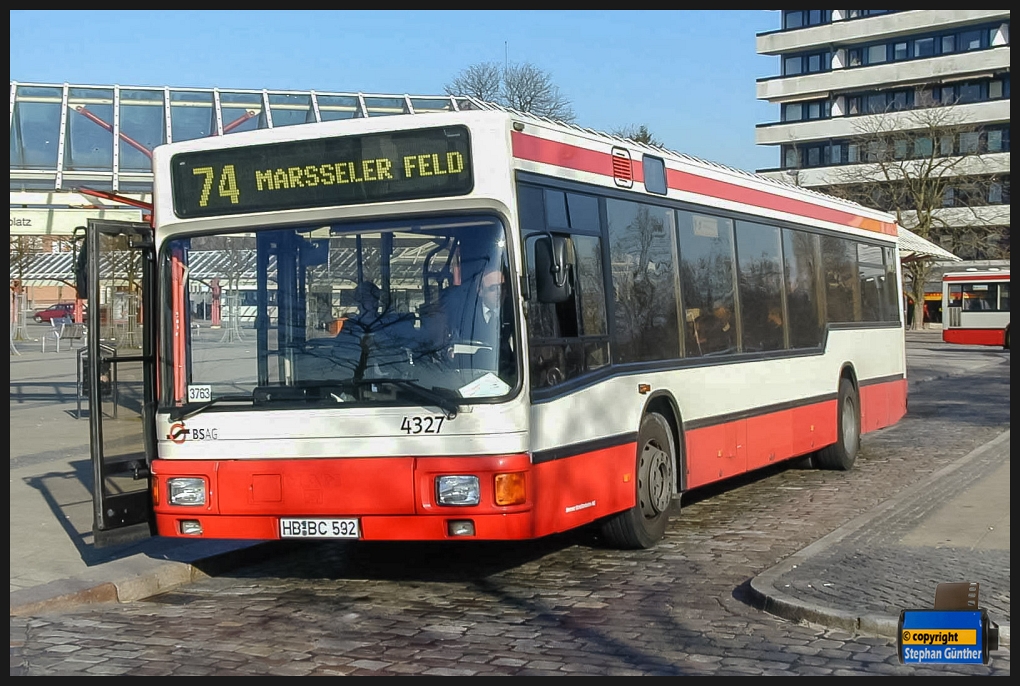 Bremen, MAN A10 NL222 # 4327