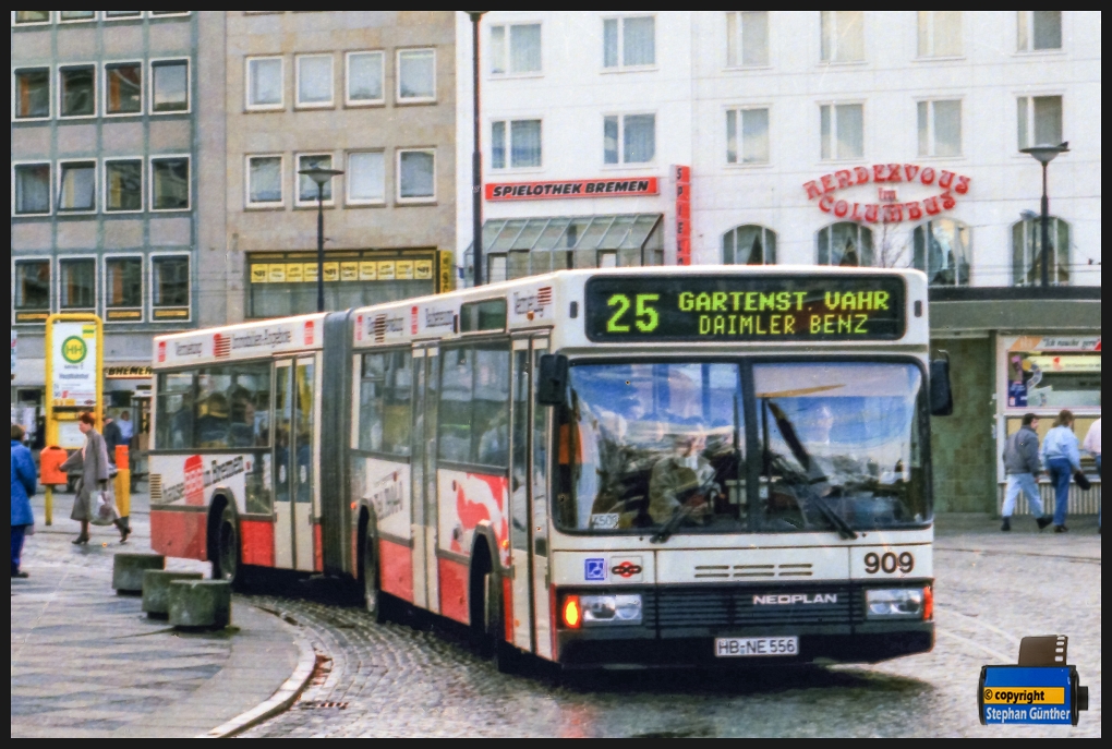 Bremen, Neoplan N4021 # 909
