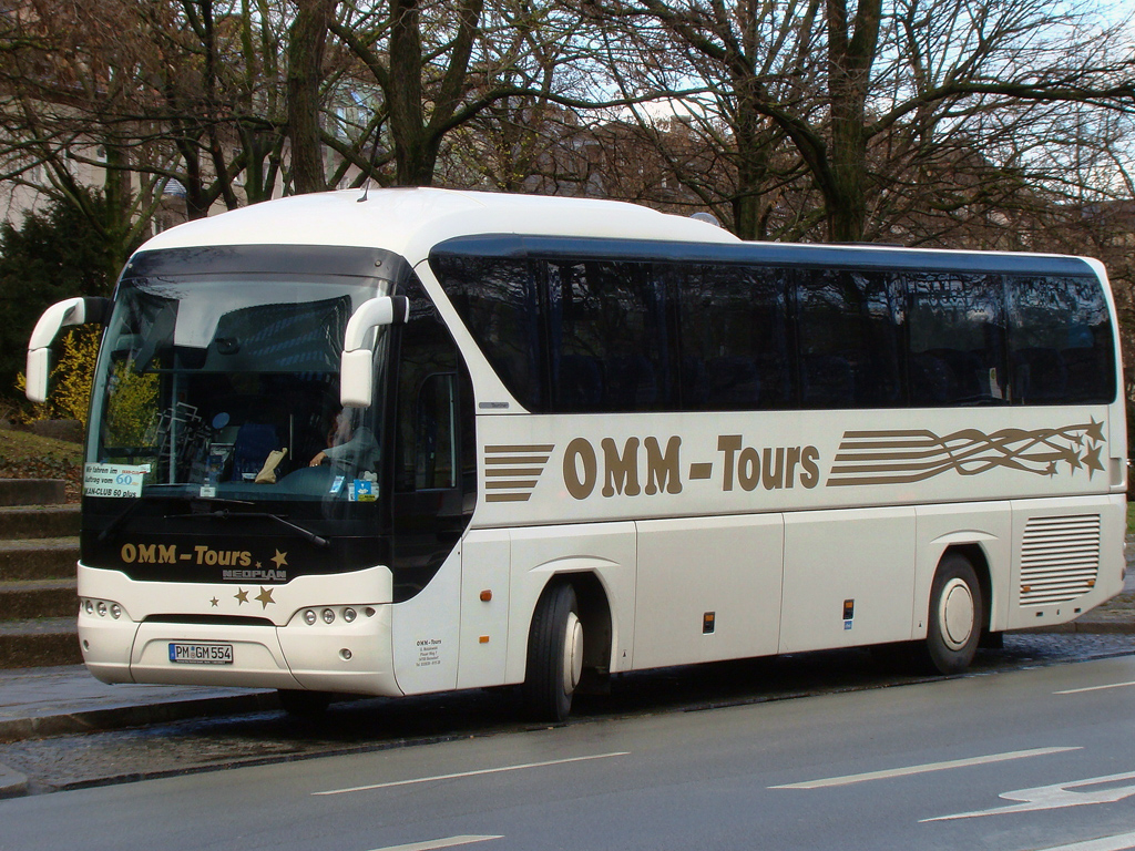 Bad Belzig, Neoplan N2216SHD Tourliner SHD # PM-GM 554