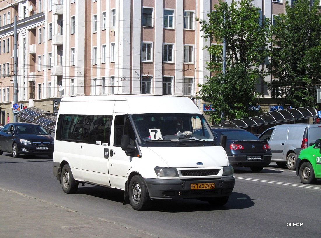 Mogilev, Ford Transit 90T330 Nr. 6ТАХ4702