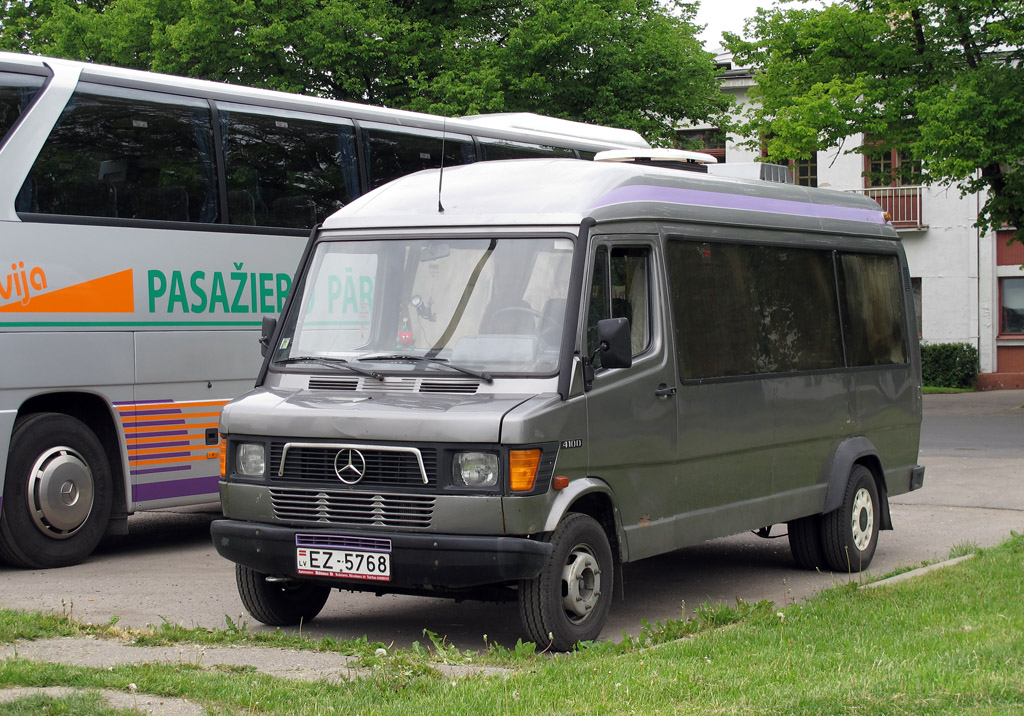 Daugavpils, Mercedes-Benz T1 410D # EZ-5768