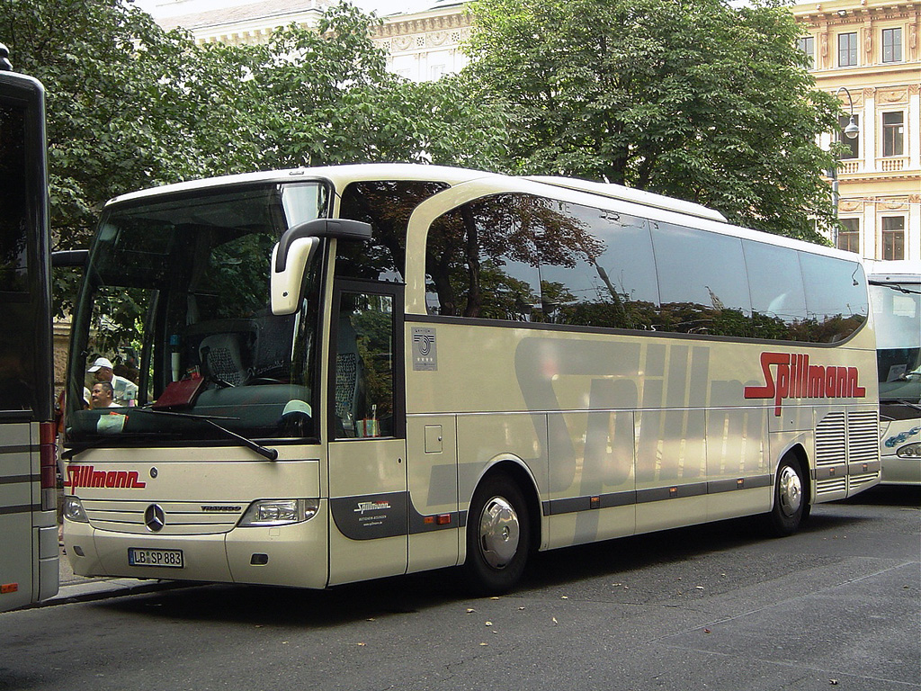 Ludwigsburg, Mercedes-Benz Travego O580-15RHD # LB-SP 883