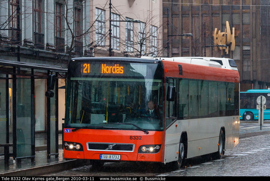 Bergen, Volvo 7700 # 8332