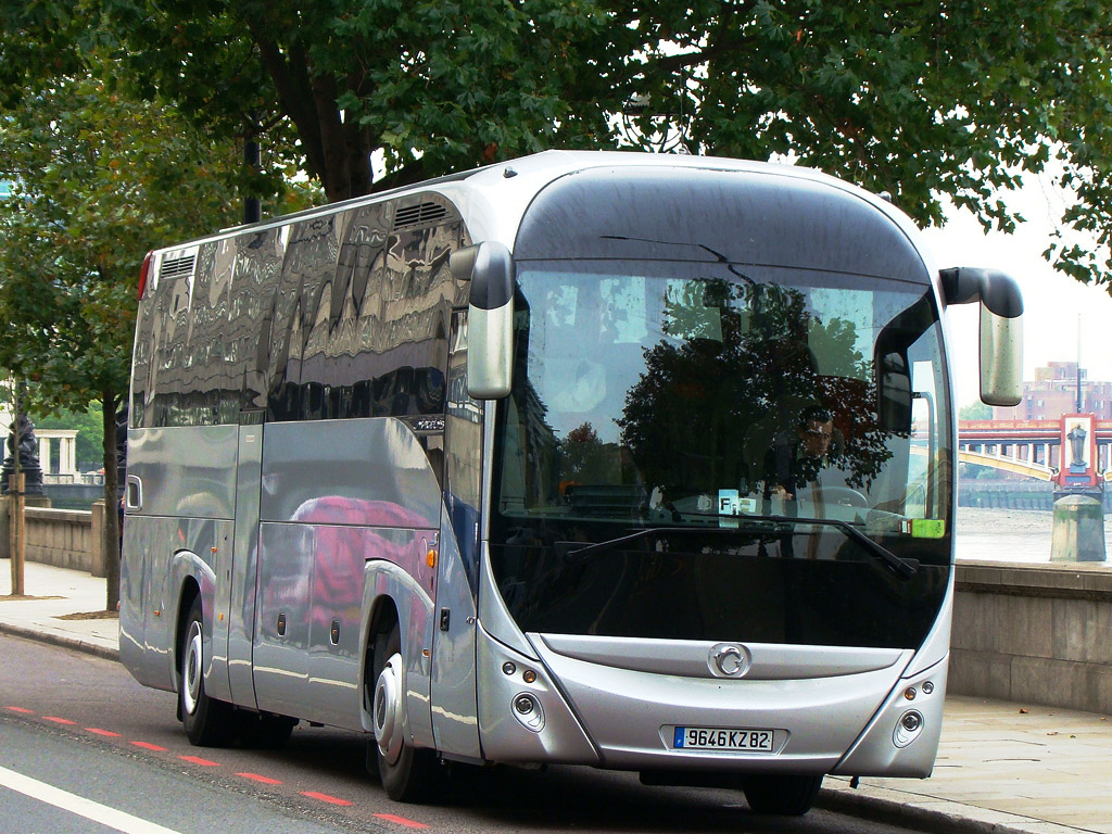 Montauban, Irisbus Magelys # 9646 KZ 82