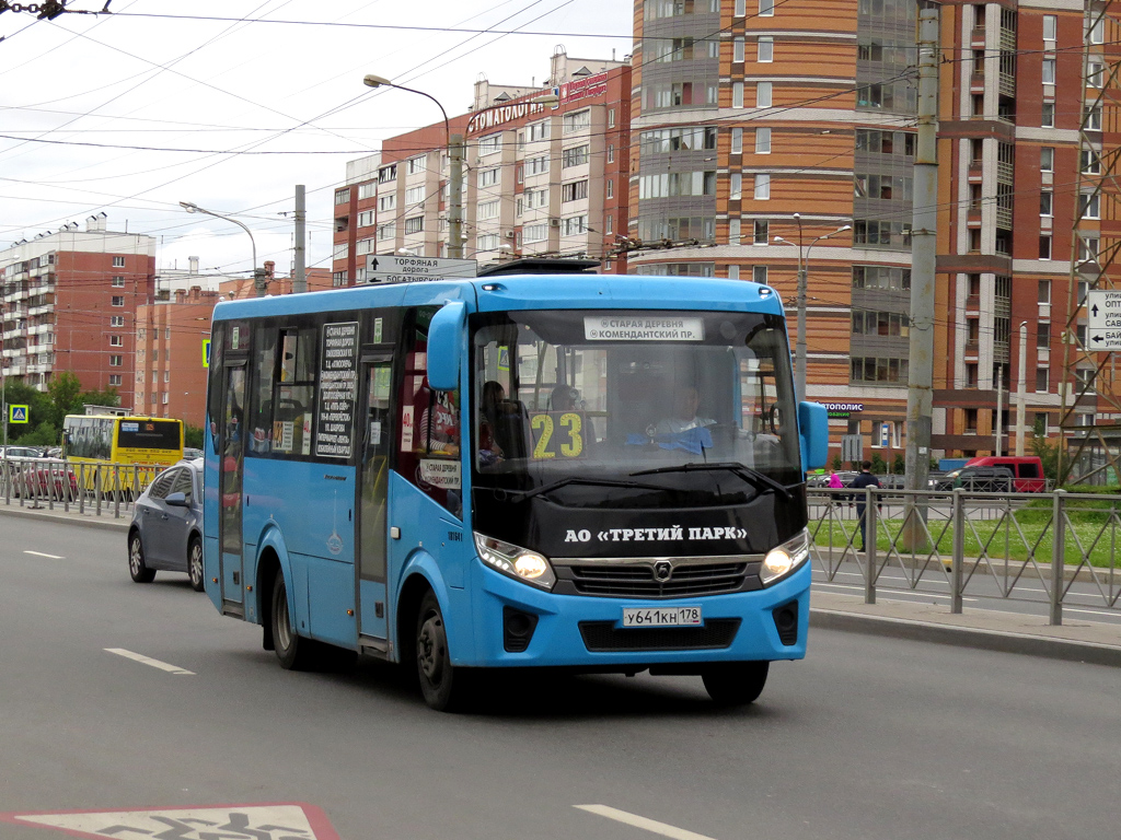San Petersburgo, PAZ-320405-04 "Vector Next" (5D, 5P, 5S) # У 641 КН 178