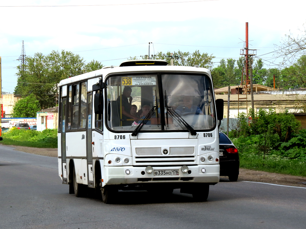 Гатчина, ПАЗ-320402-05 (32042E, 2R) № 8706