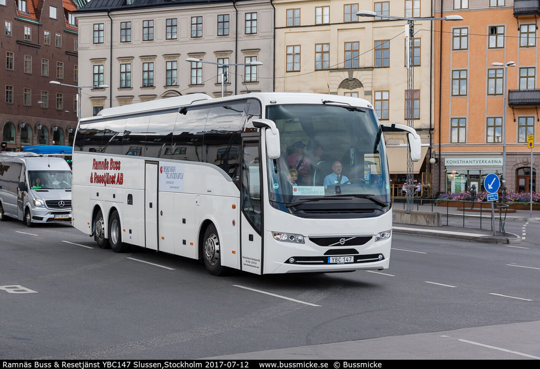 Västerås, Volvo 9900 III (UG) # YBC 147