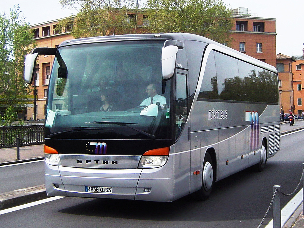 Clermont-Ferrand, Setra S415HD №: 4836 XD 63