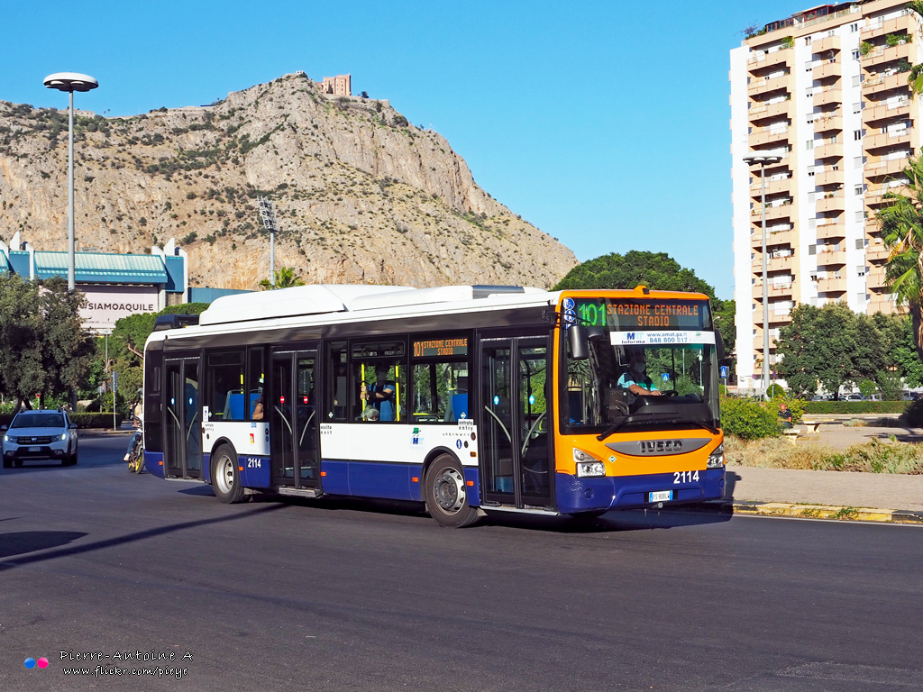 Palermo, IVECO Urbanway 12M CNG № 2114
