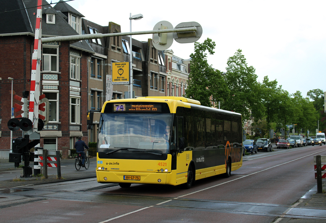 Utrecht, VDL Berkhof Ambassador 200 ALE-120 # 4521