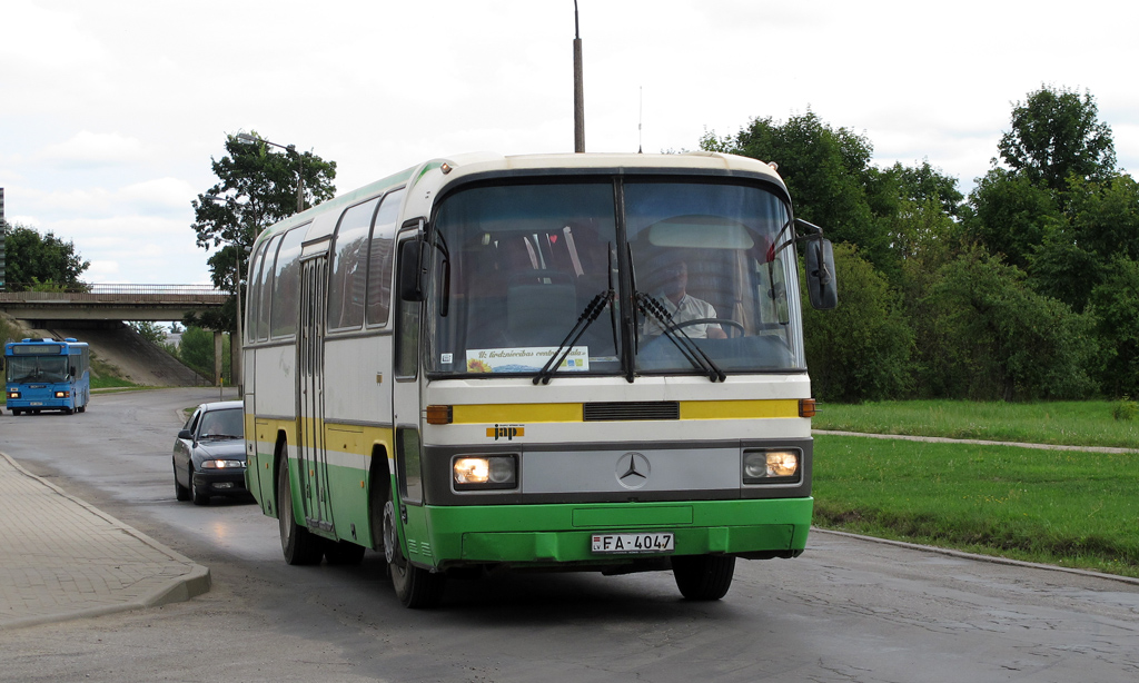 Jekabpils, Mercedes-Benz O303-11ÜHE # FA-4047