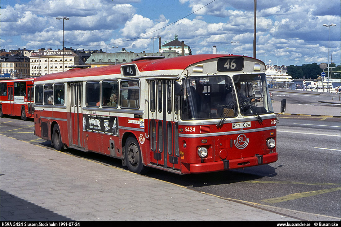 Stockholm, Scania CR111M-59 nr. 5424