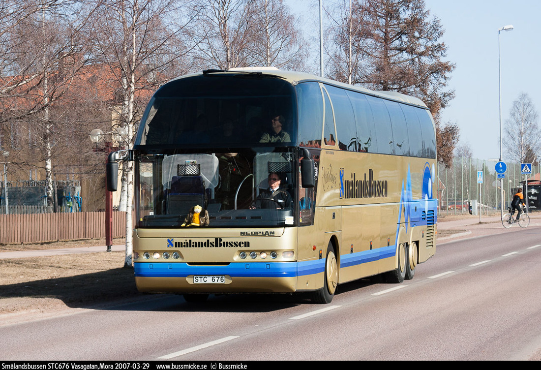 Jönköping, Neoplan N516/3SHDH Starliner # STC 676