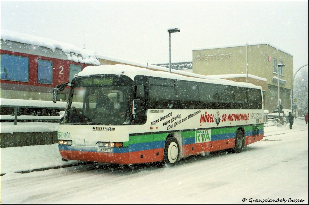 Oberstdorf, Neoplan N316K Transliner No. OA-RY 3