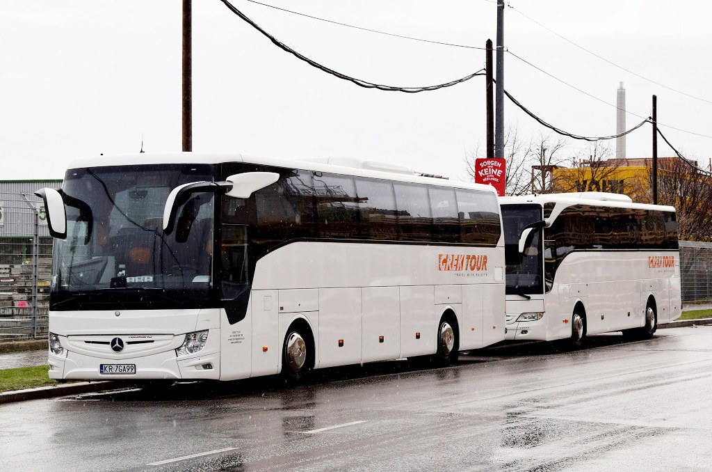 Cracow, Mercedes-Benz Tourismo 15RHD-III nr. KR 7GA99