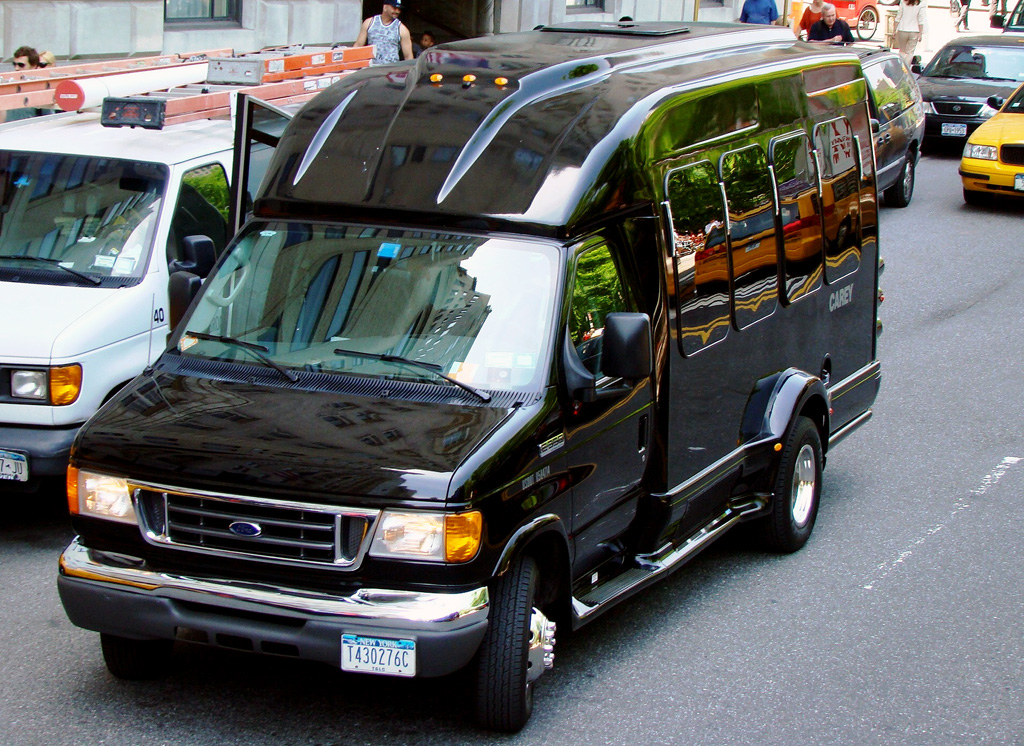 New York, Ford E-350 # T430276C