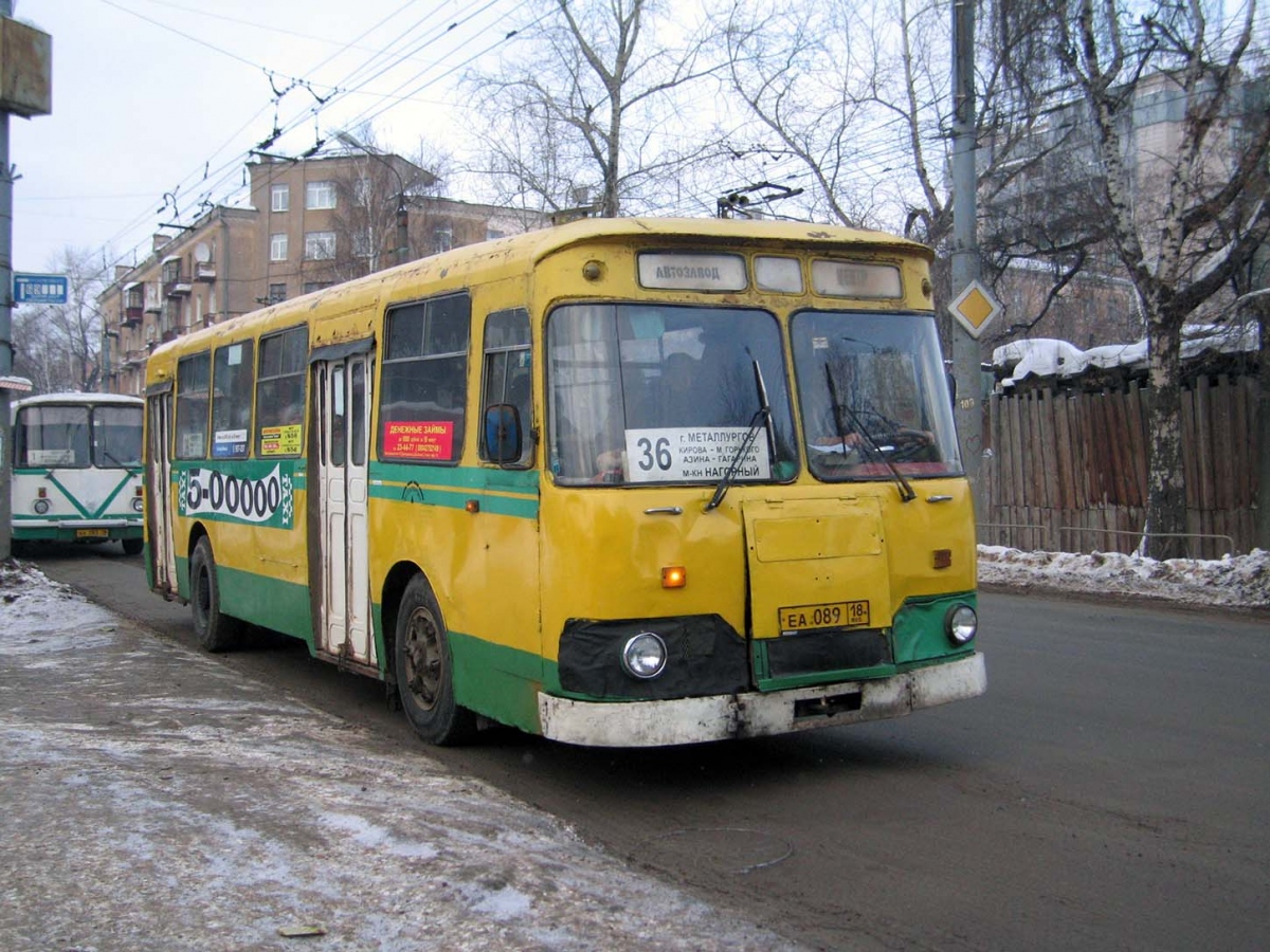 Izhevsk, LiAZ-677М № ЕА 089 18