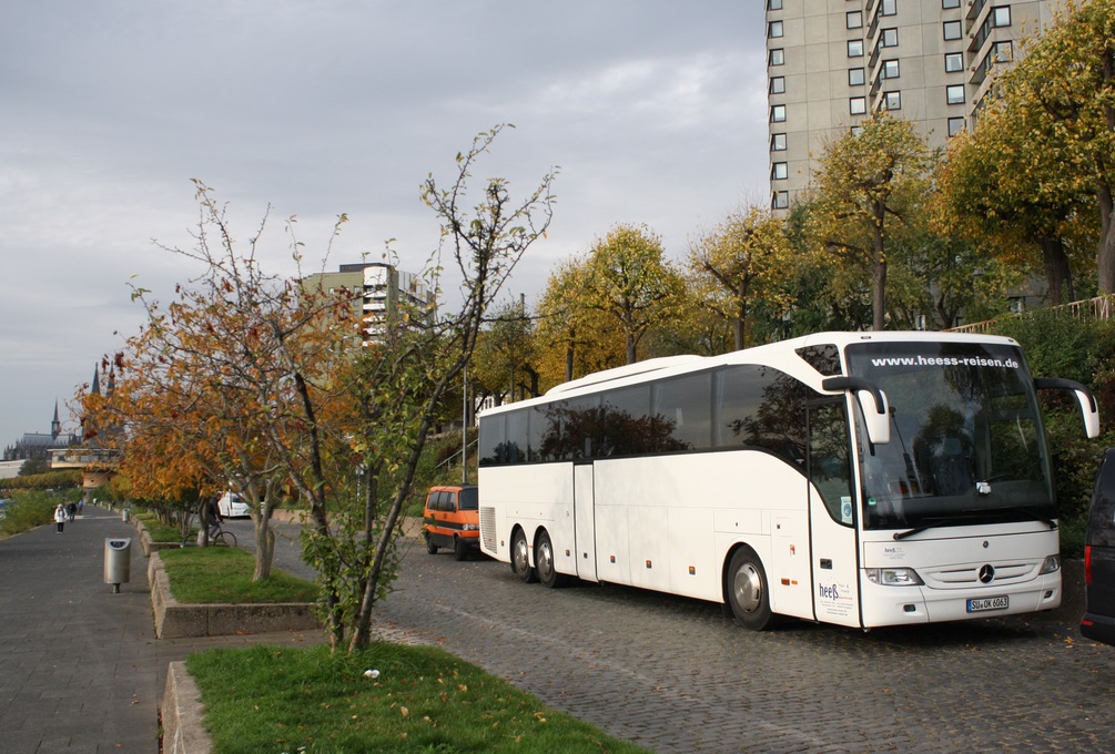 Siegburg, Mercedes-Benz Tourismo 17RHD-II L # SU-OK 6063